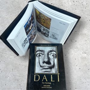 Libro de Dalí: The Paintings: 1904-1989